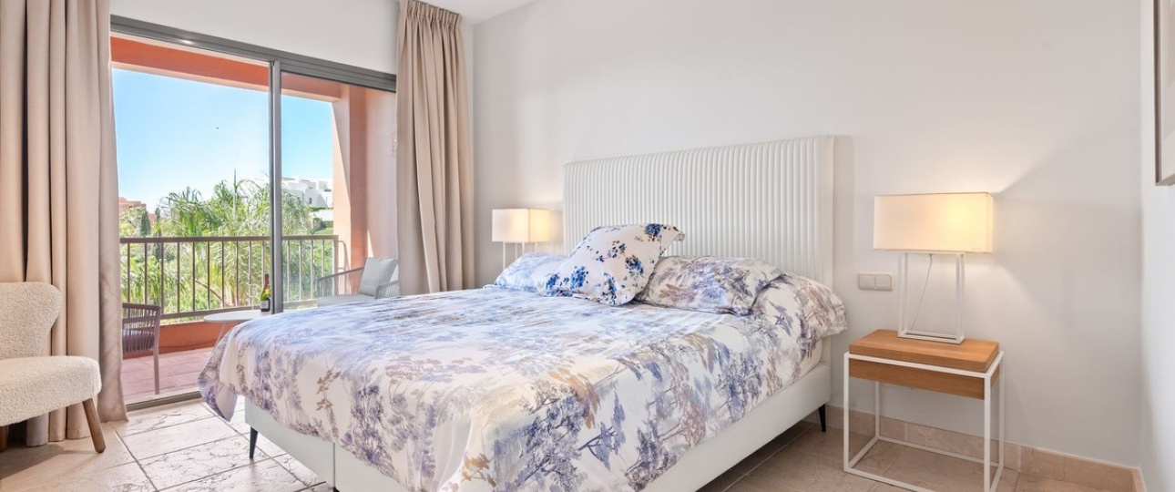 Resale - apartment - Benahavís - Benahavís Centro