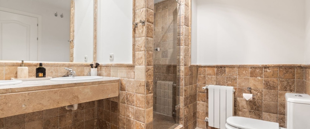 Resale - apartment - Benahavís - Benahavís Centro
