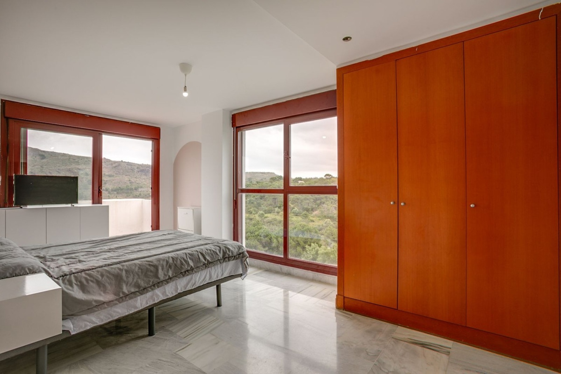 Resale - apartment - Benahavís - Benahavís Centro
