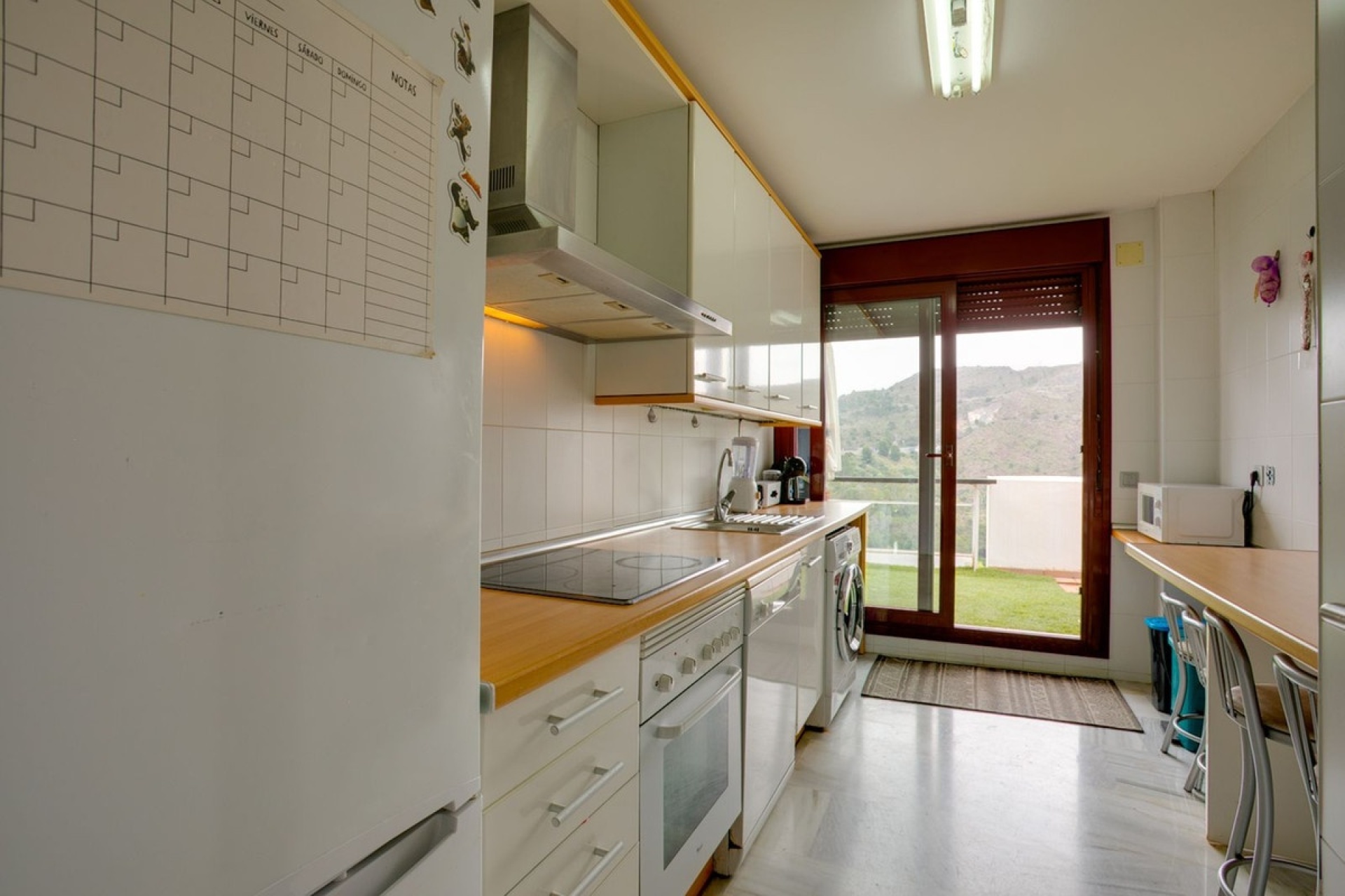 Resale - apartment - Benahavís - Benahavís Centro