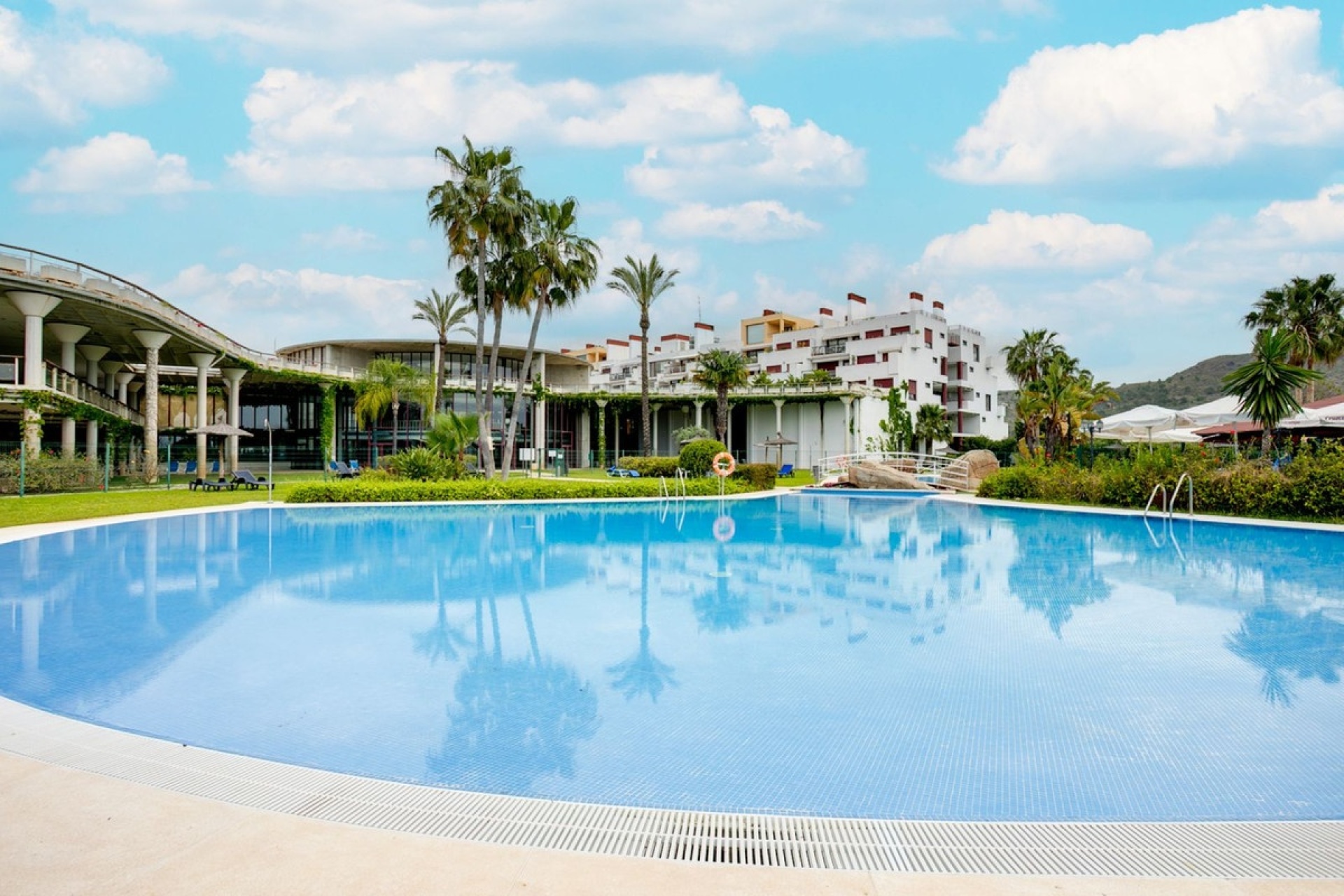 Resale - apartment - Benahavís - Benahavís Centro