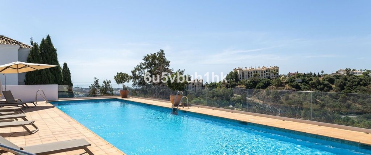 Resale - apartment - Benahavís - Benahavís Centro