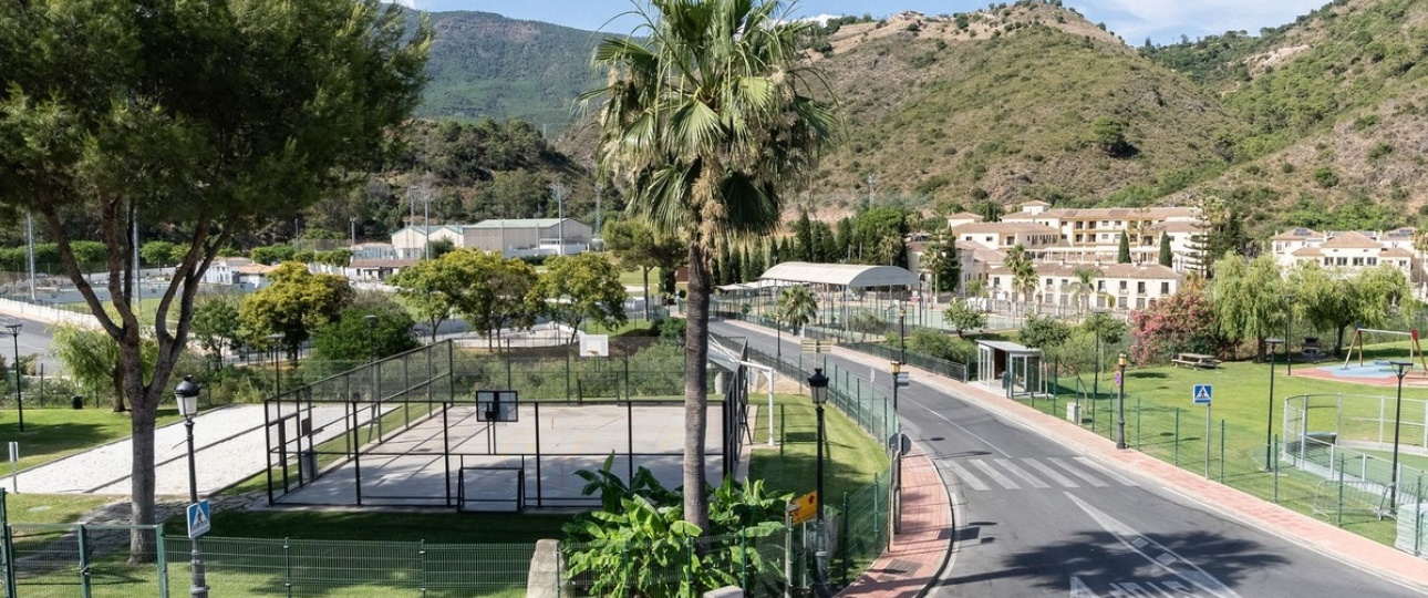 Resale - apartment - Benahavís - Benahavís Centro