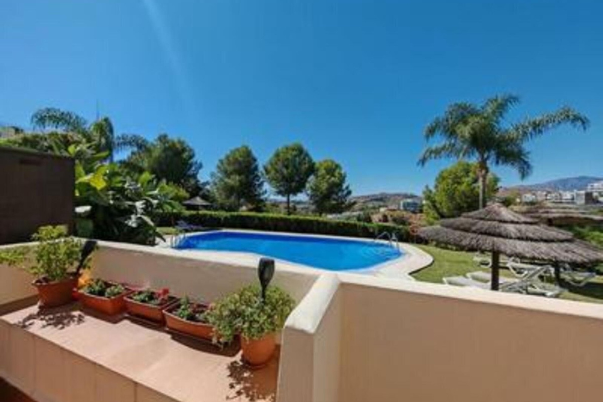 Resale - apartment - Benahavís - Benahavís Centro