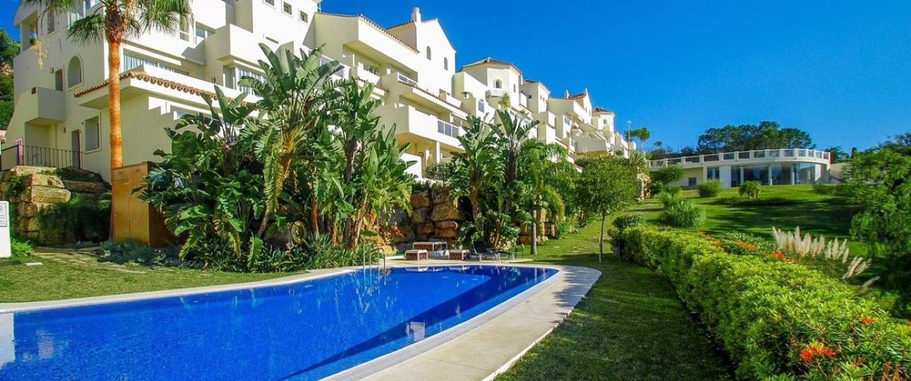 Resale - apartment - Benahavís - Benahavís Centro