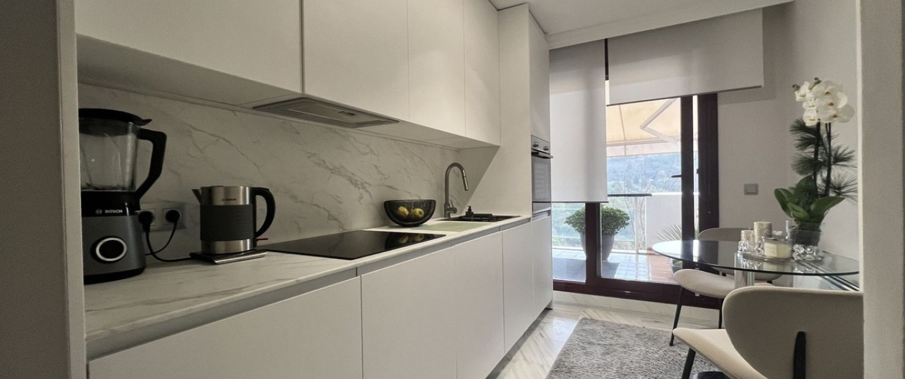 Resale - apartment - Benahavís - Benahavís Centro