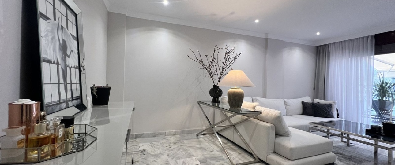 Resale - apartment - Benahavís - Benahavís Centro