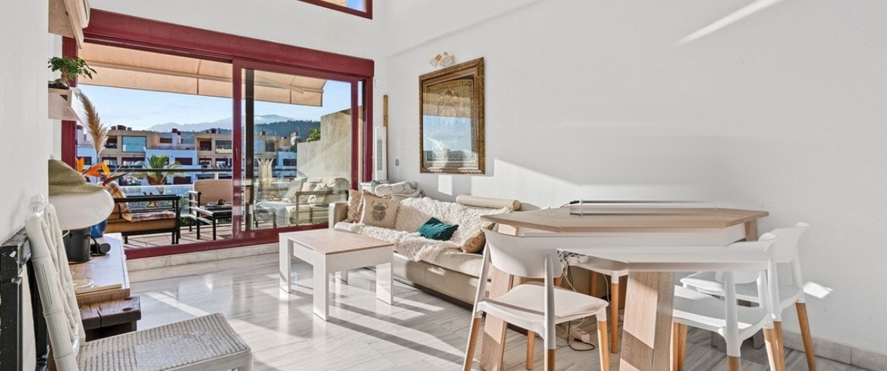 Resale - apartment - Benahavís - Benahavís Centro