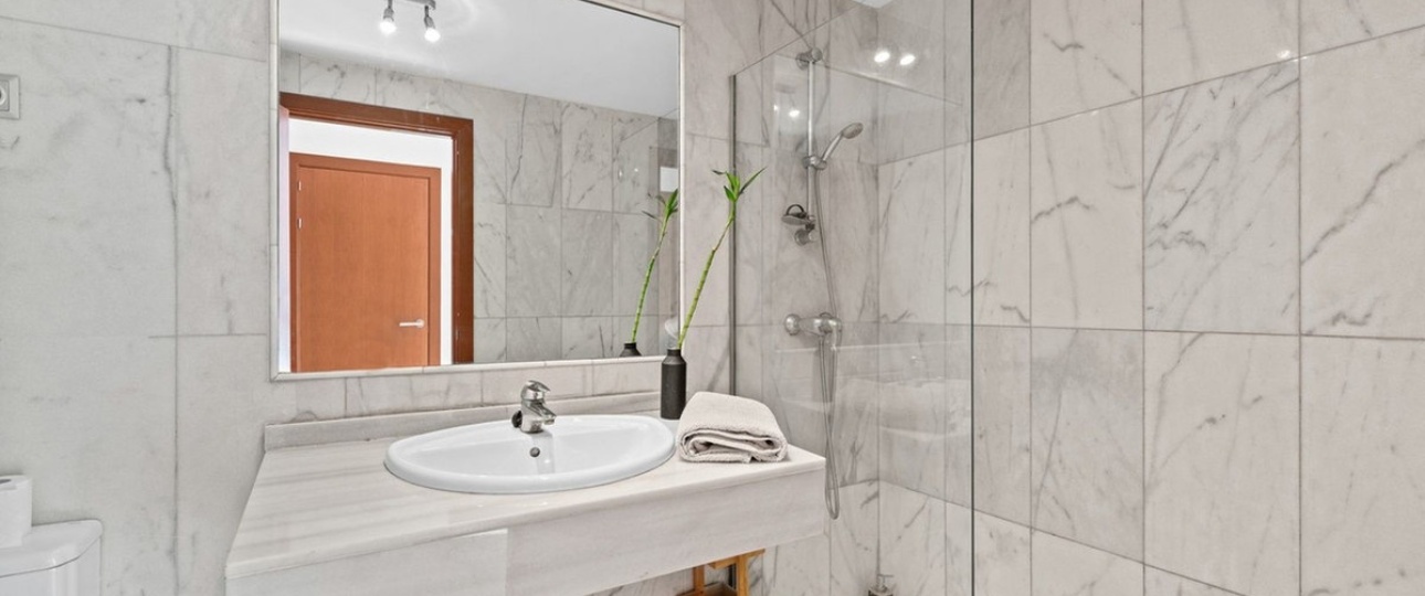 Resale - apartment - Benahavís - Benahavís Centro
