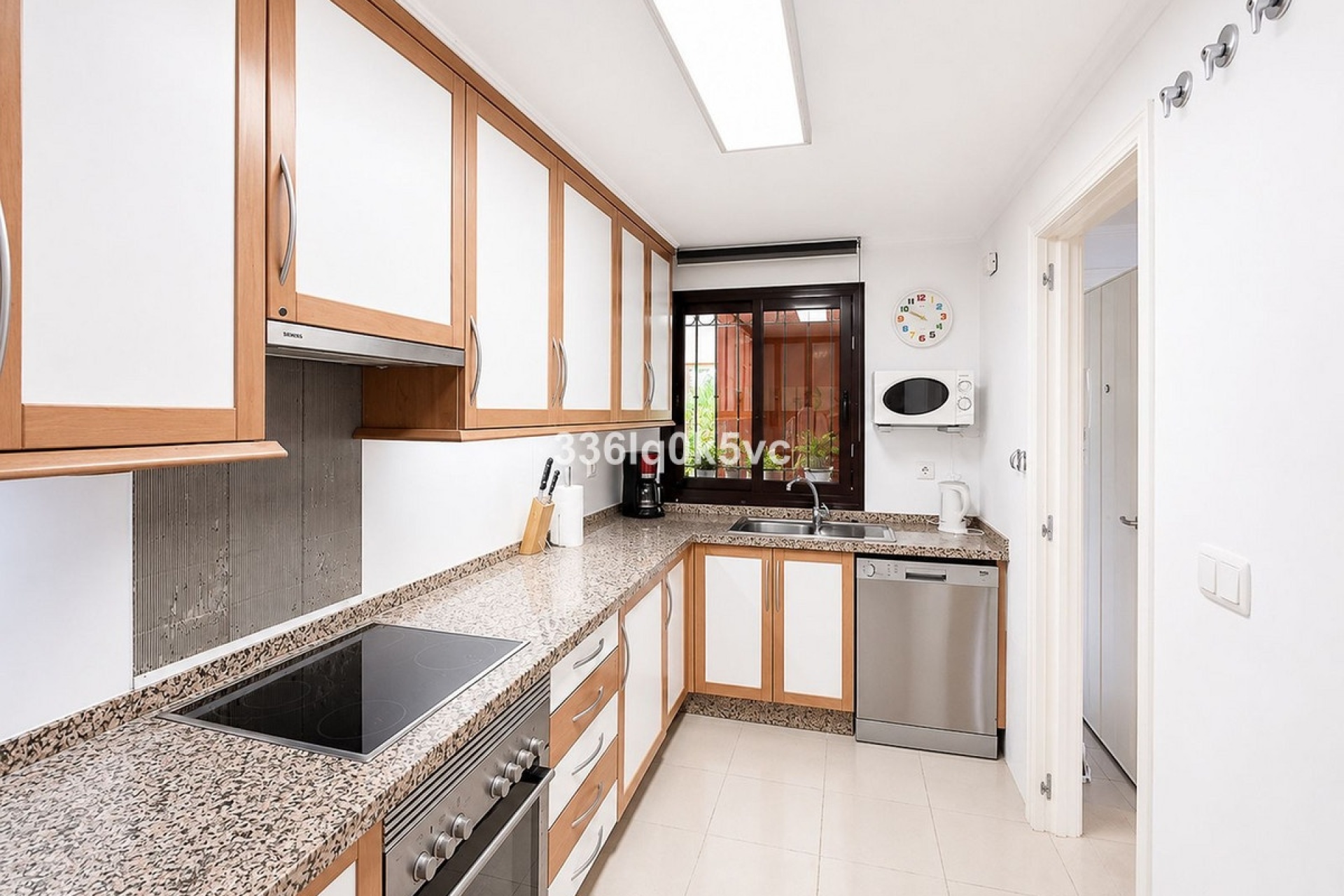 Resale - apartment - Benahavís - Benahavís Centro
