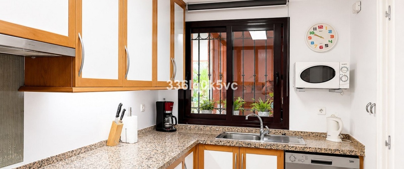 Resale - apartment - Benahavís - Benahavís Centro