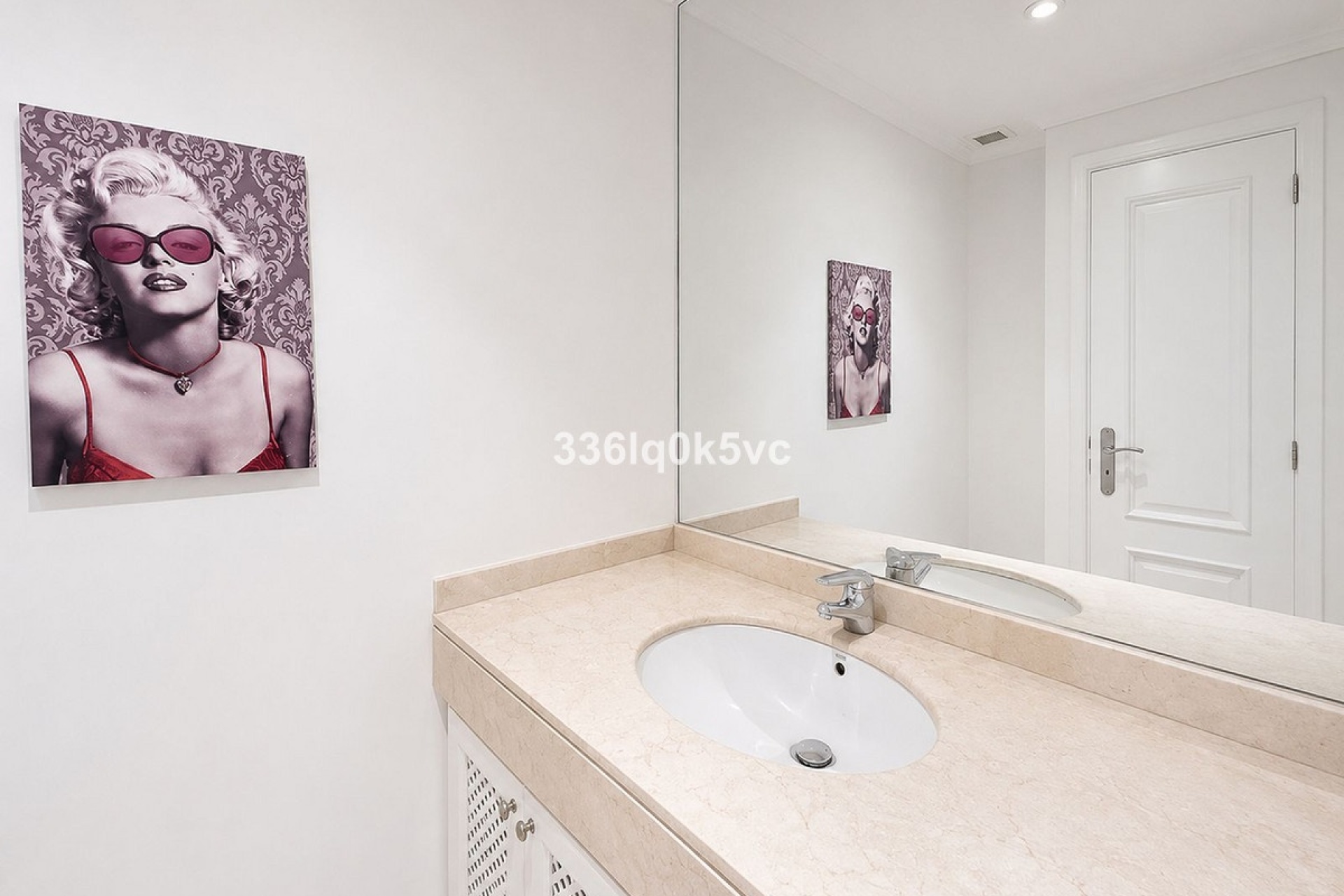 Resale - apartment - Benahavís - Benahavís Centro