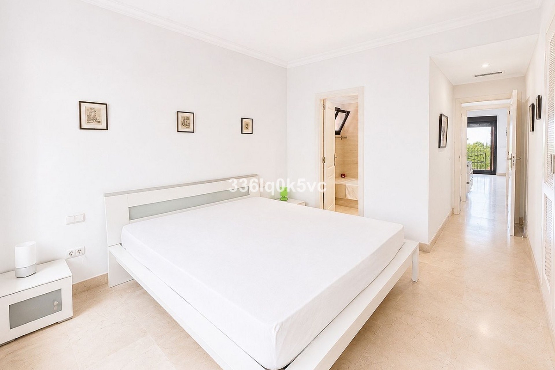 Resale - apartment - Benahavís - Benahavís Centro