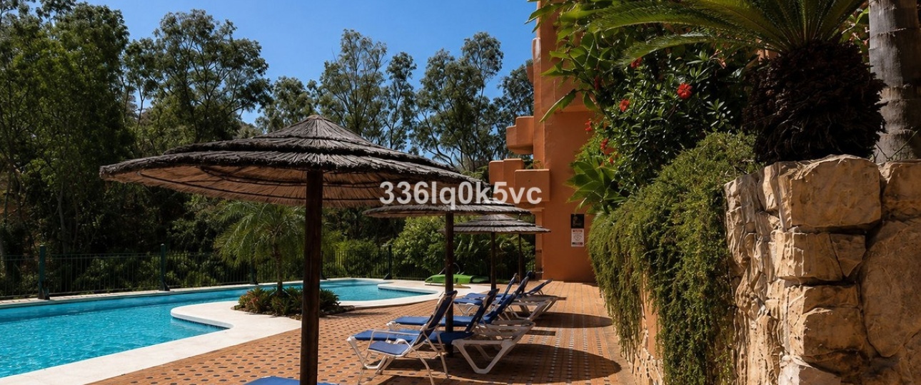 Resale - apartment - Benahavís - Benahavís Centro