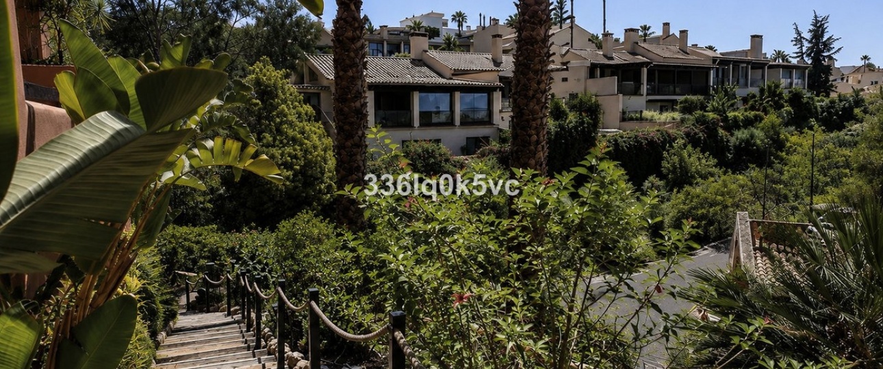Resale - apartment - Benahavís - Benahavís Centro