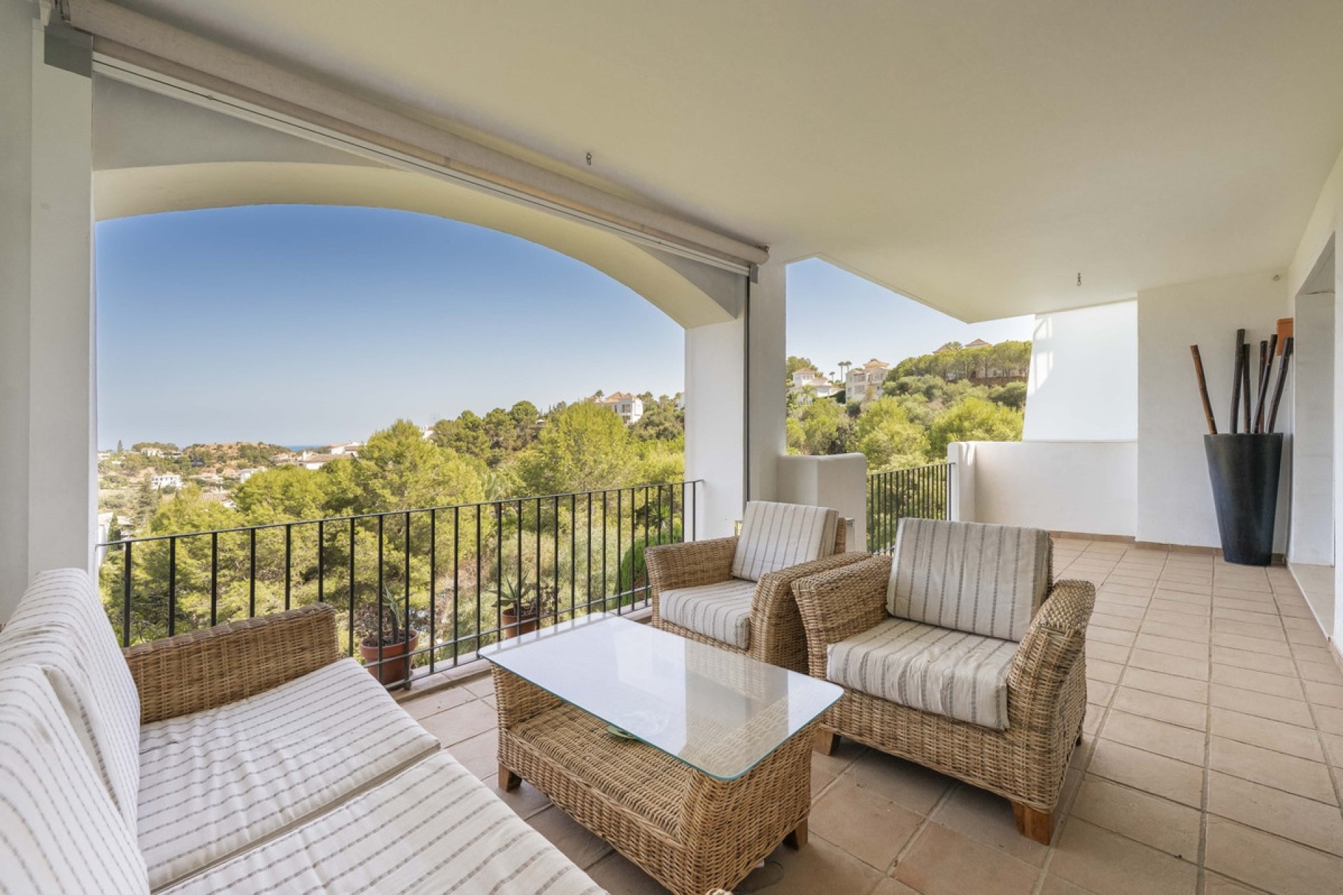 Resale - apartment - Benahavís - Benahavís Centro
