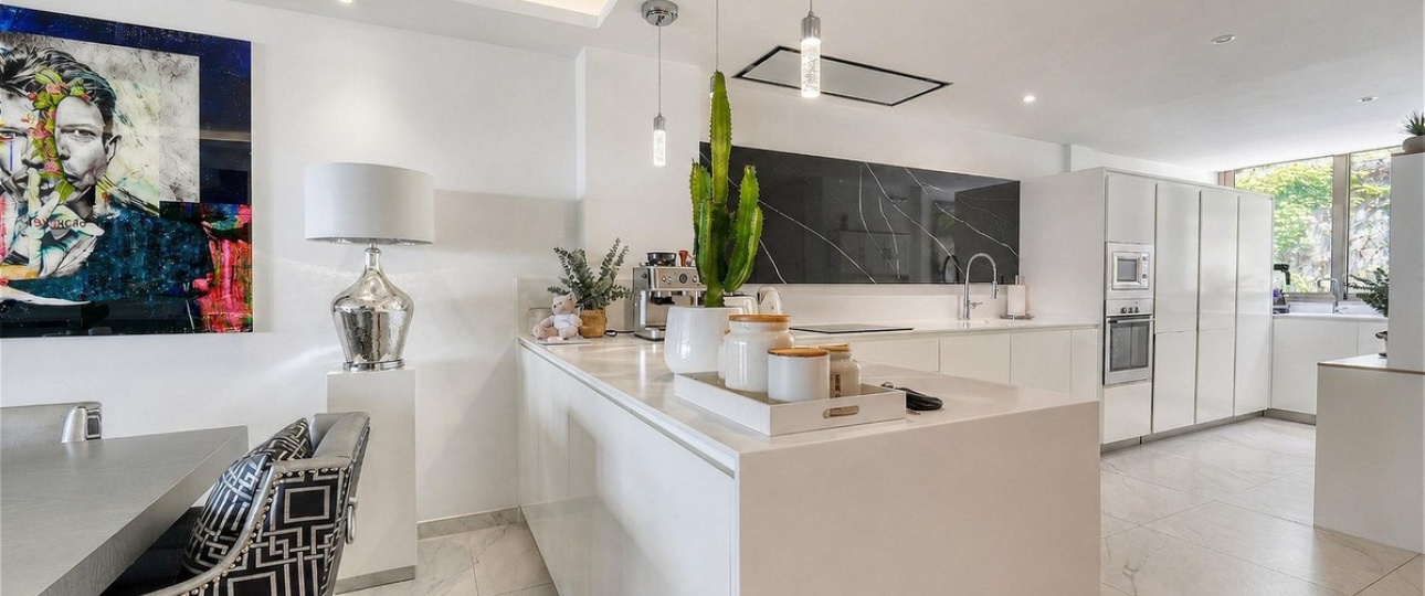 Resale - apartment - Benahavís - Benahavís Centro
