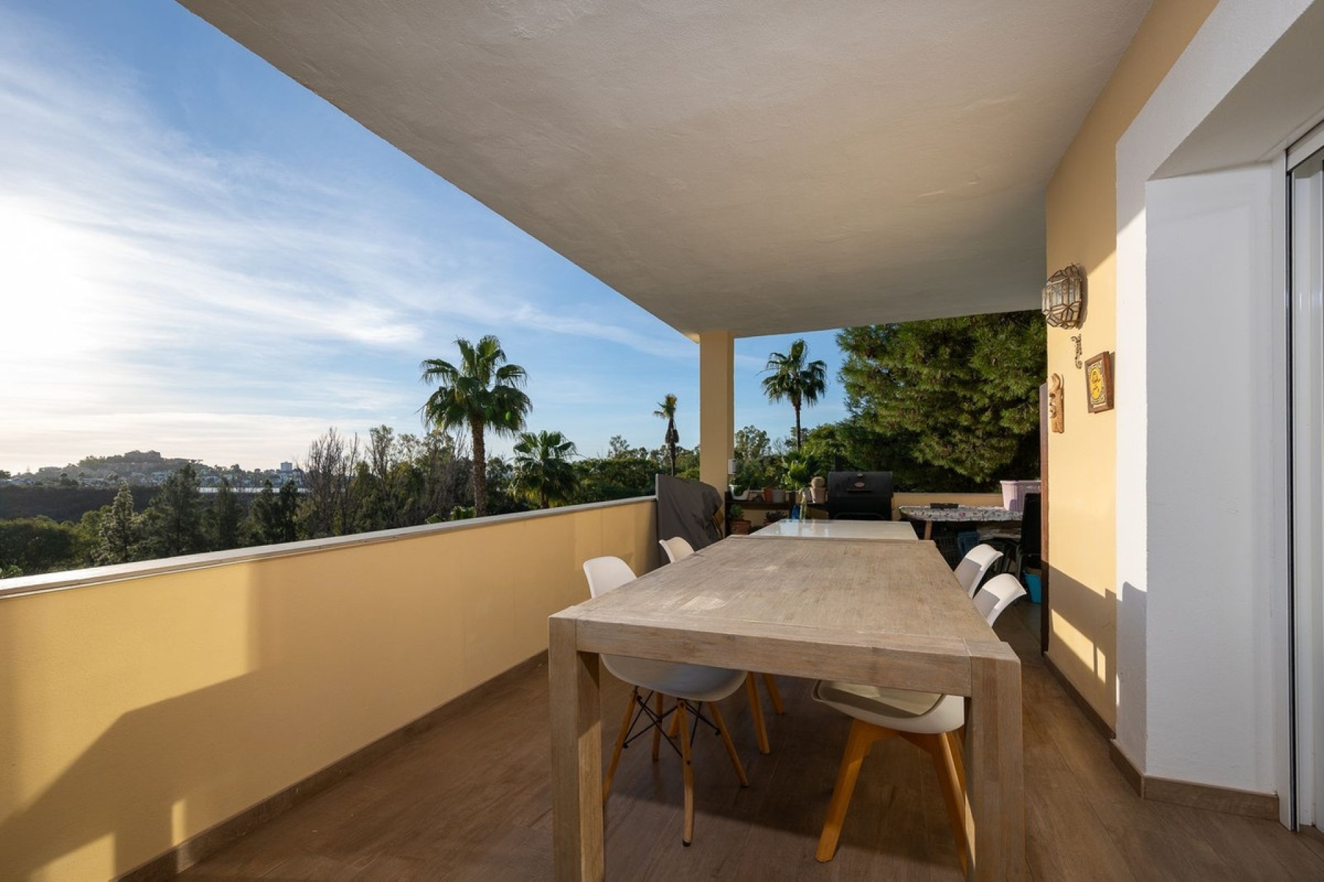 Resale - apartment - Benahavís - Benahavís Centro