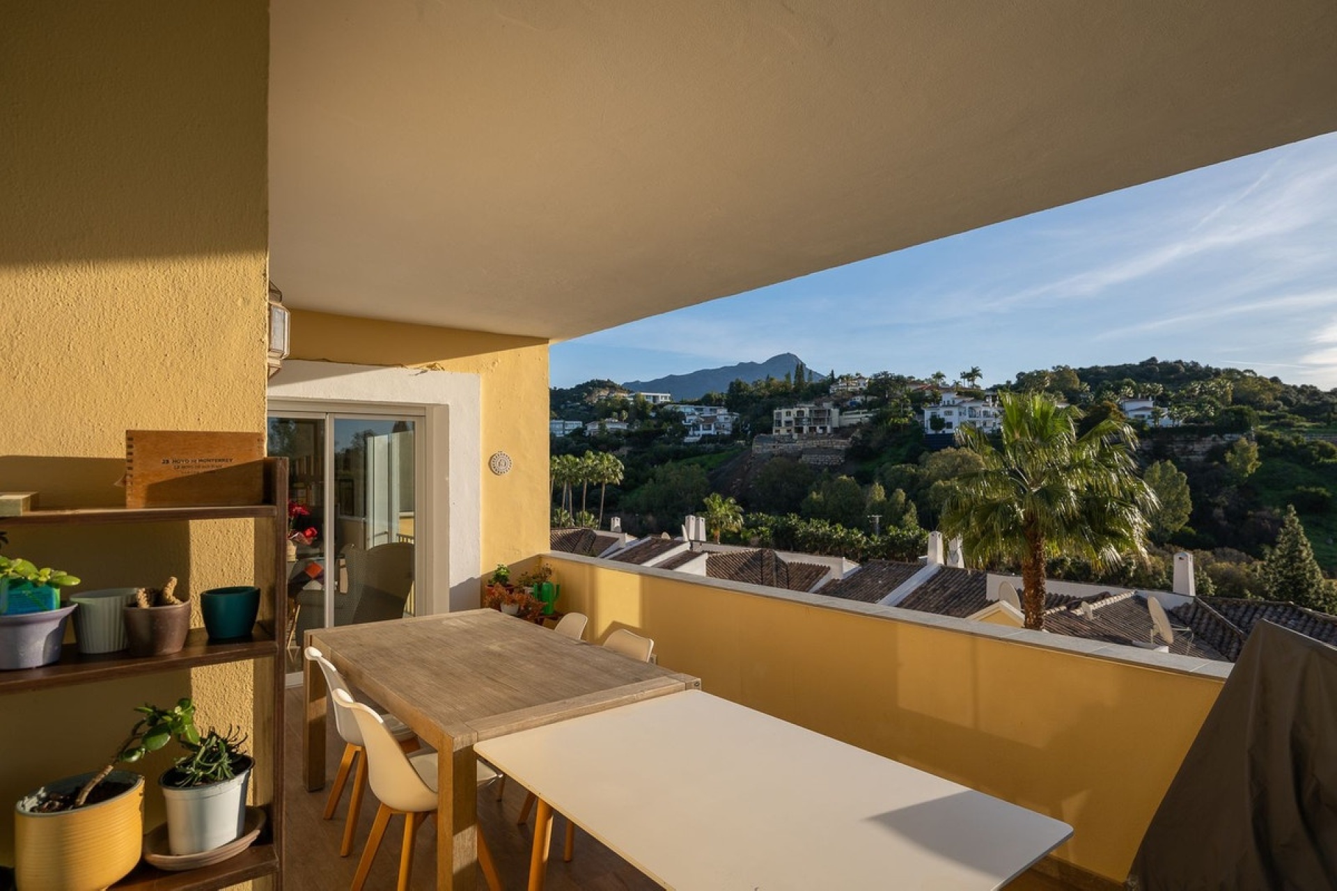 Resale - apartment - Benahavís - Benahavís Centro