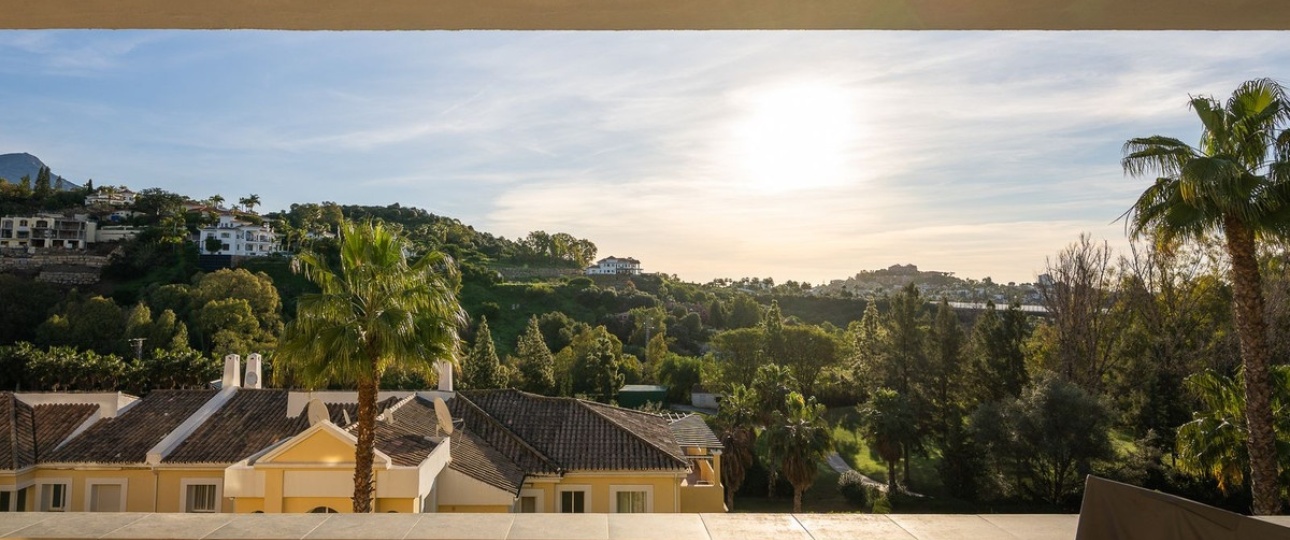 Resale - apartment - Benahavís - Benahavís Centro