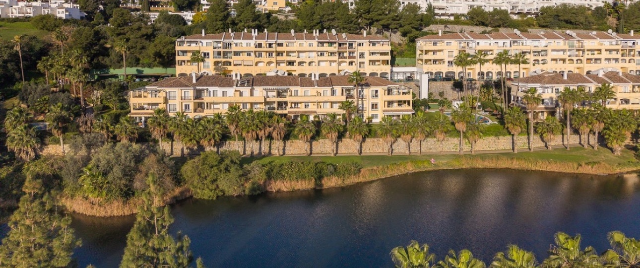 Resale - apartment - Benahavís - Benahavís Centro