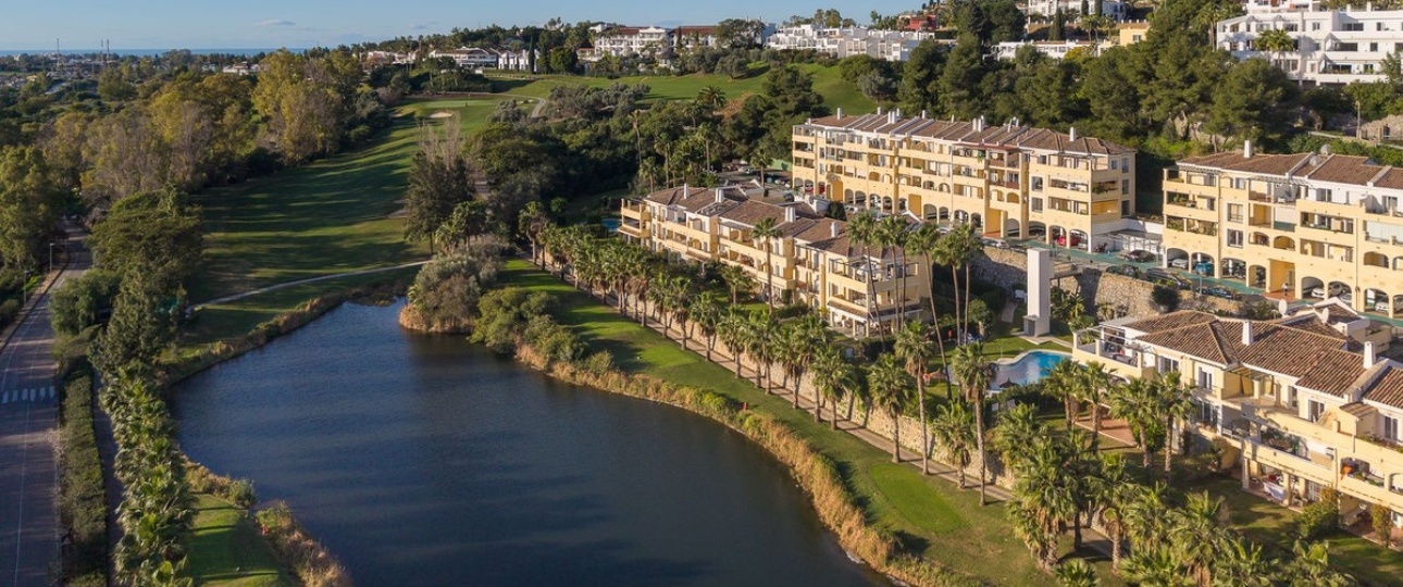 Resale - apartment - Benahavís - Benahavís Centro