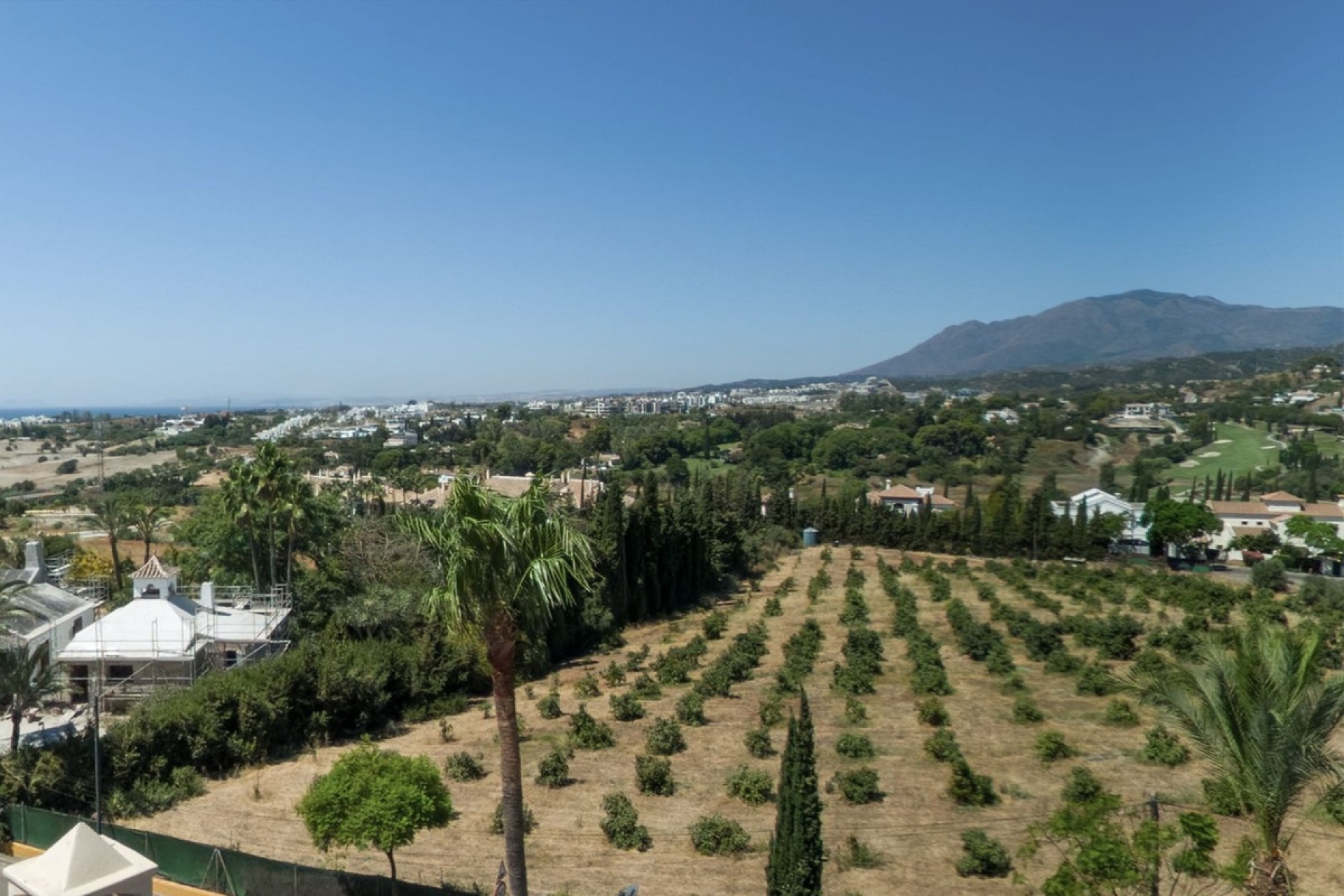 Resale - apartment - Benahavís - Benahavís Centro