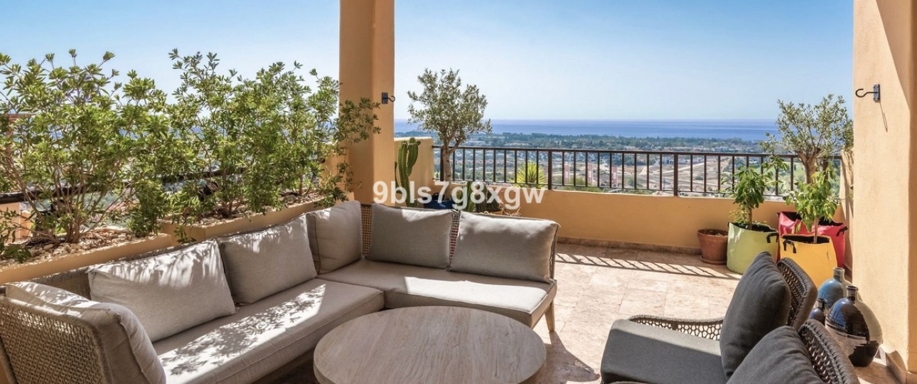 Resale - apartment - Benahavís - Benahavís Centro