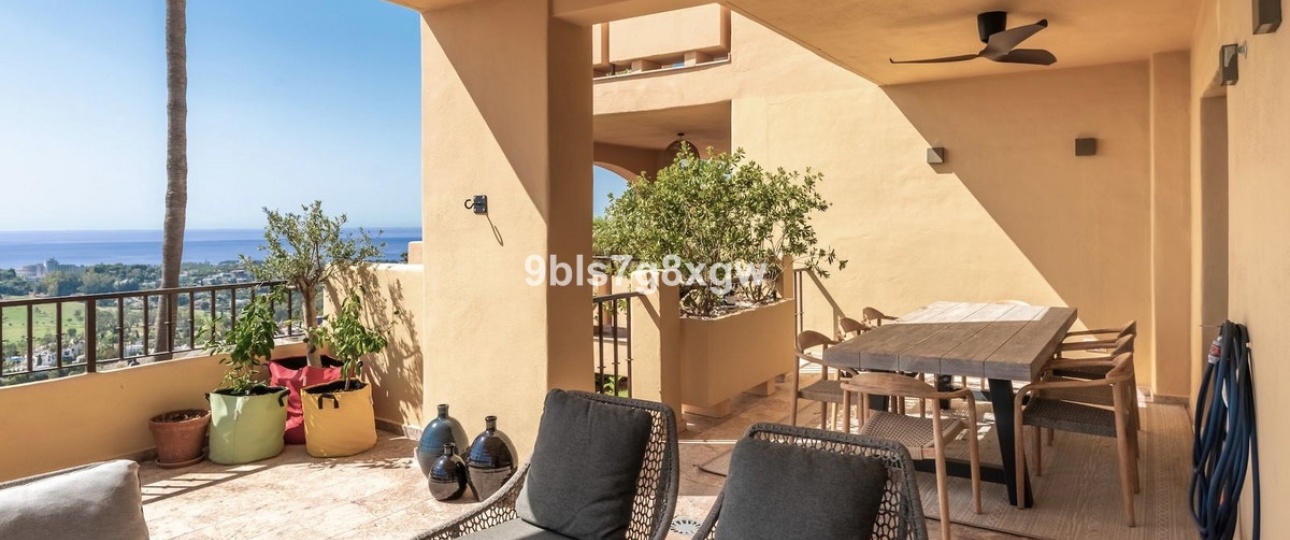 Resale - apartment - Benahavís - Benahavís Centro