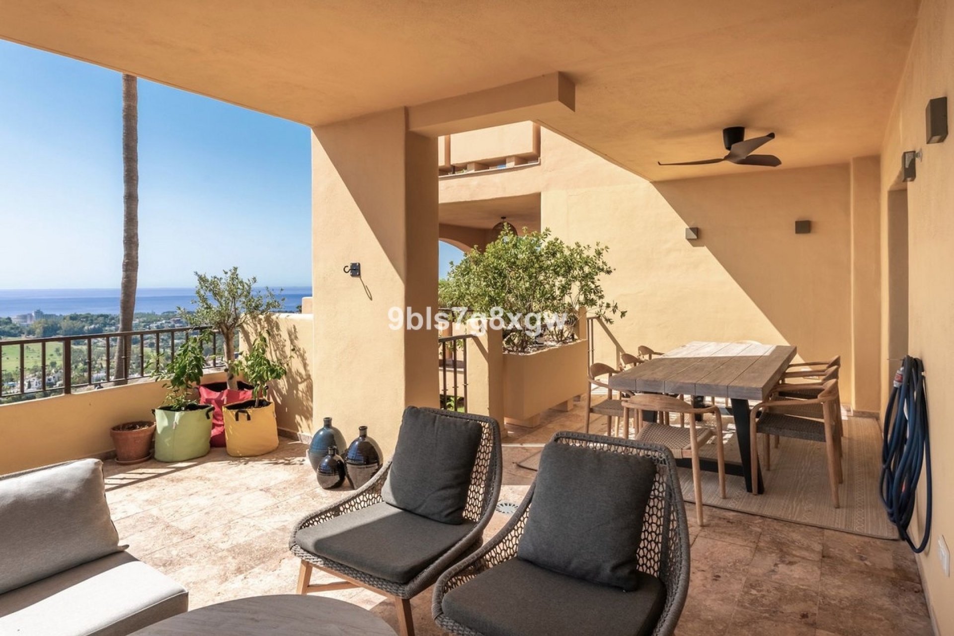 Resale - apartment - Benahavís - Benahavís Centro