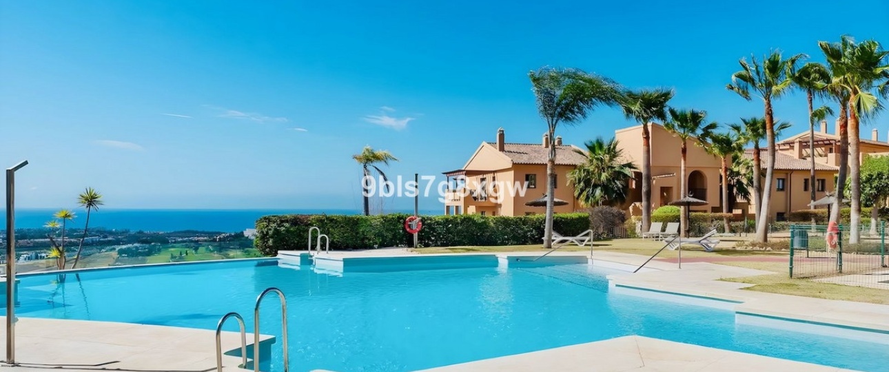 Resale - apartment - Benahavís - Benahavís Centro