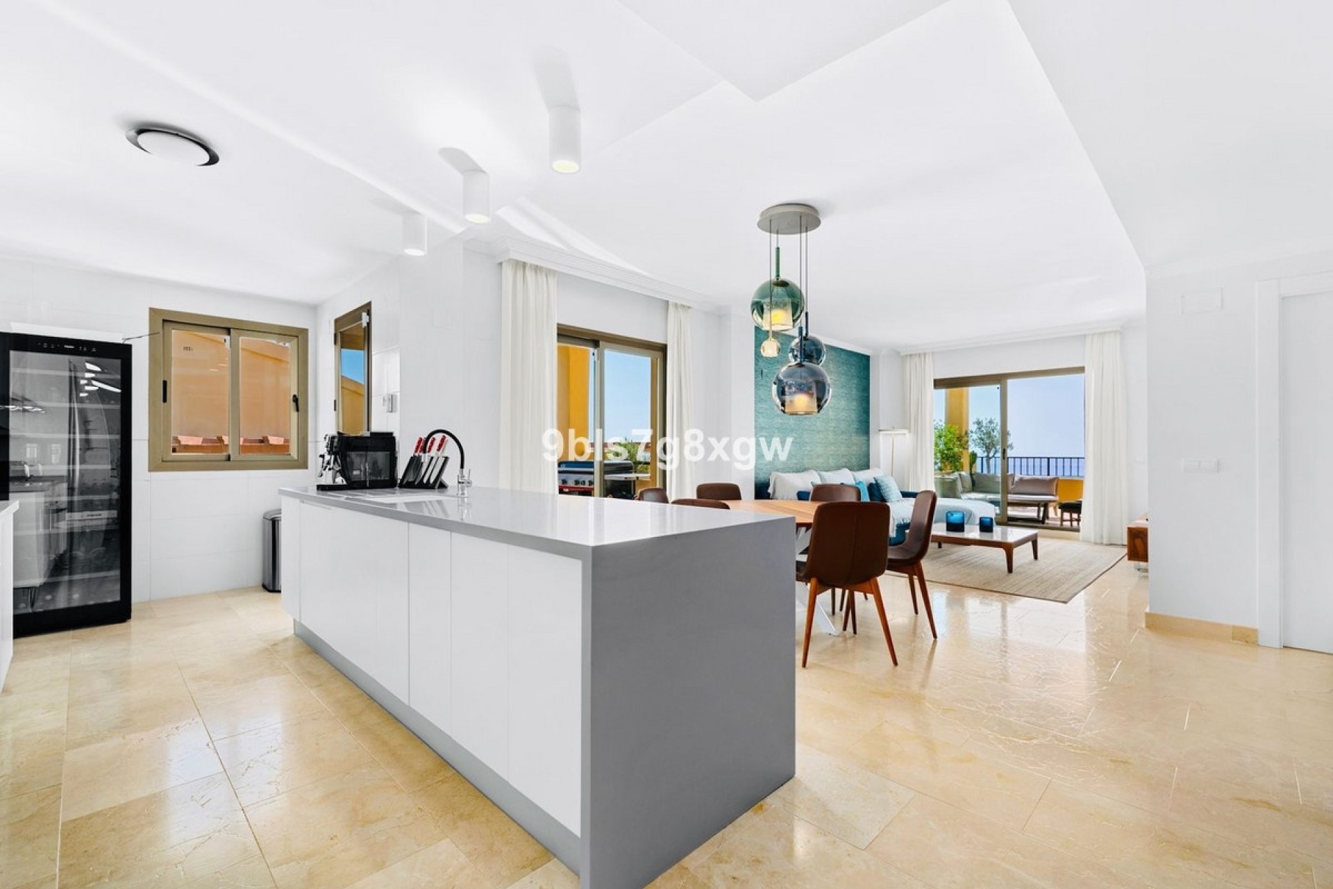 Resale - apartment - Benahavís - Benahavís Centro