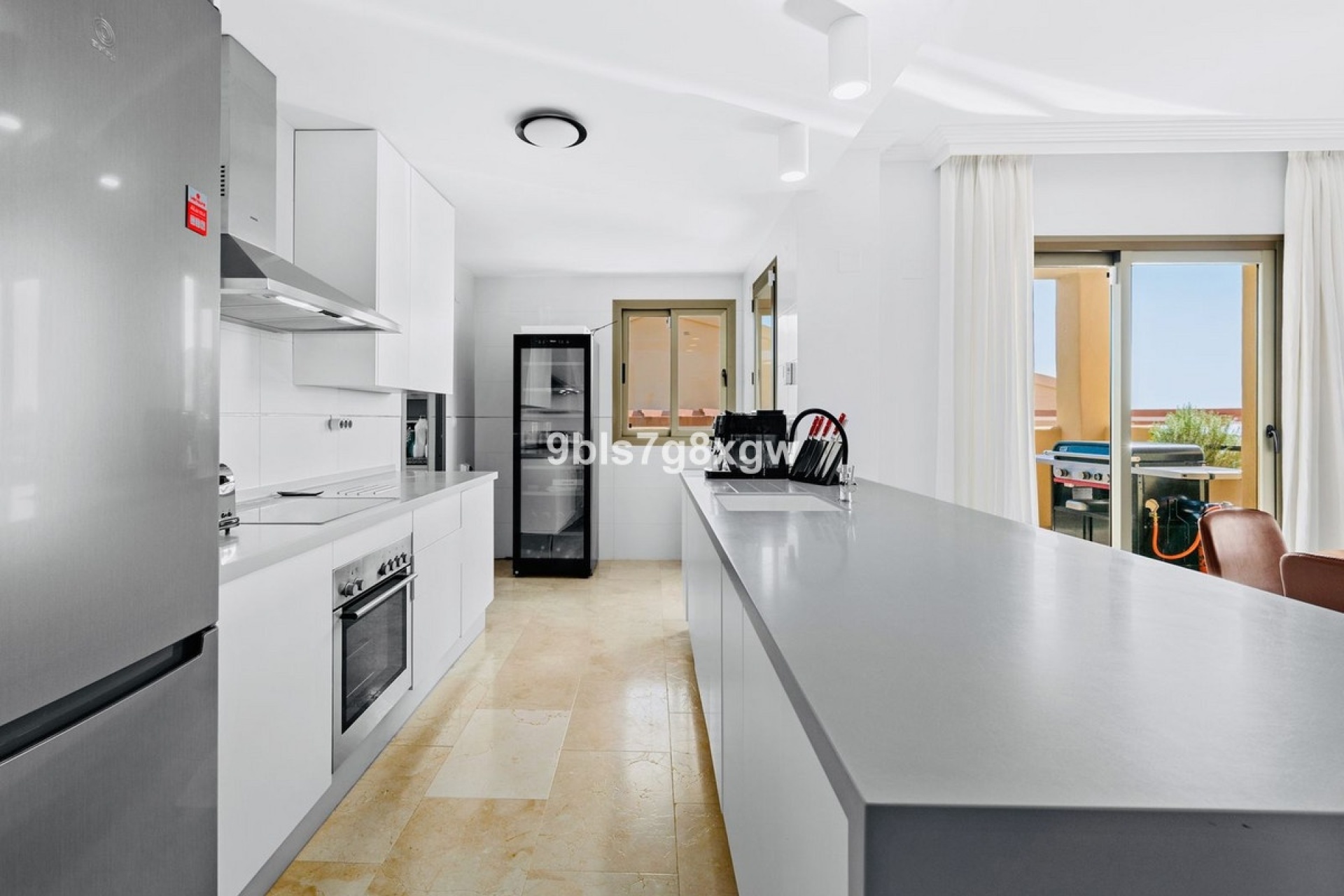 Resale - apartment - Benahavís - Benahavís Centro