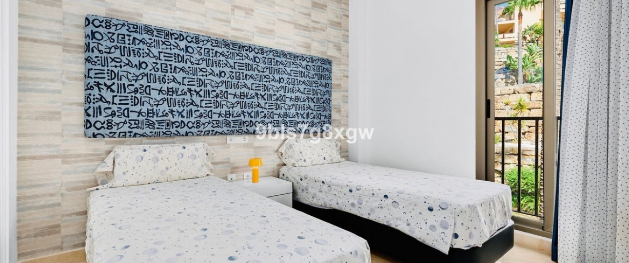 Resale - apartment - Benahavís - Benahavís Centro