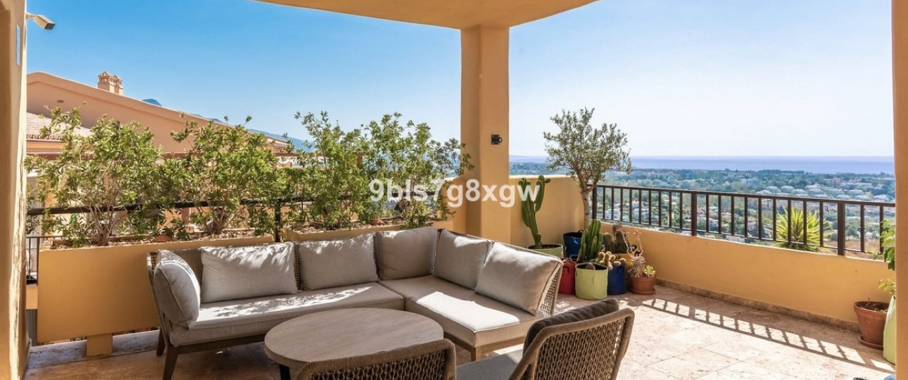 Resale - apartment - Benahavís - Benahavís Centro