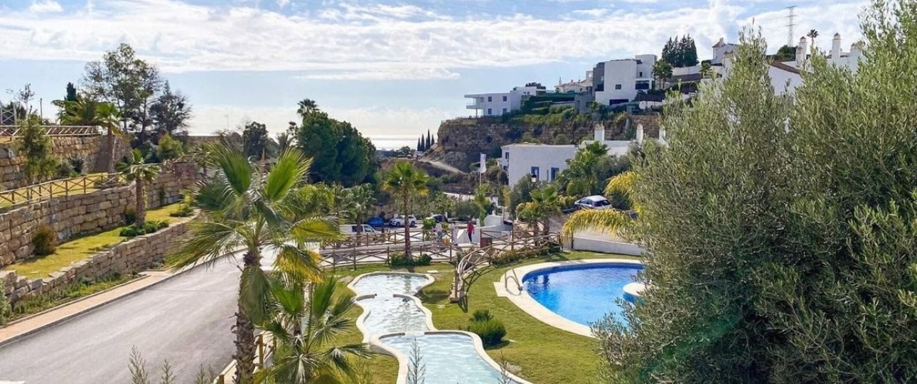 Resale - apartment - Benahavís - Benahavís Centro
