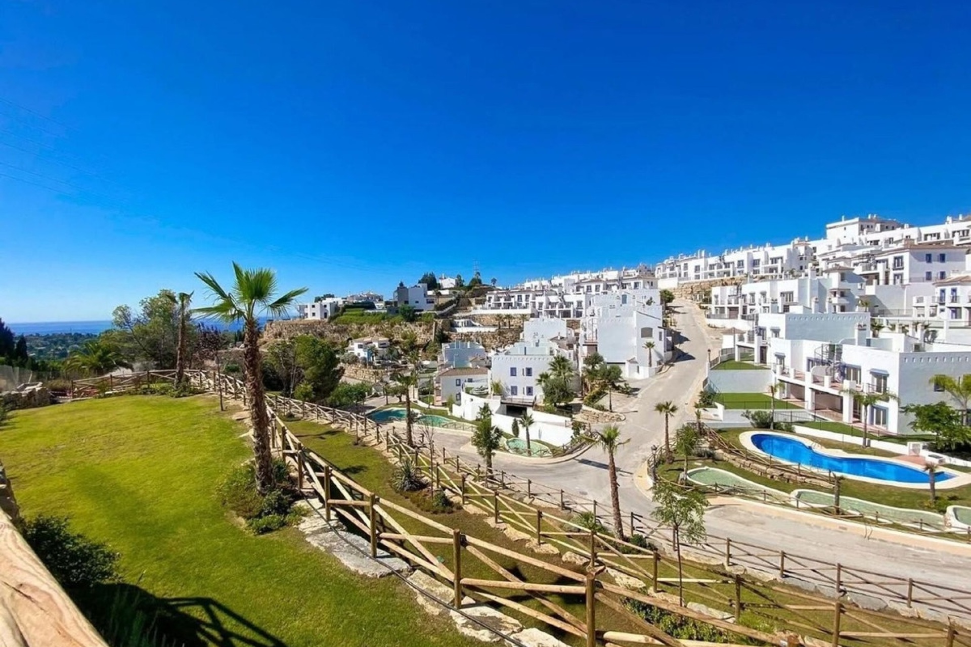 Resale - apartment - Benahavís - Benahavís Centro