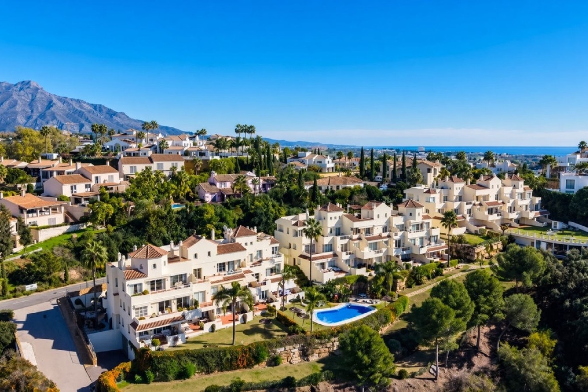 Resale - apartment - Benahavís - Benahavís Centro