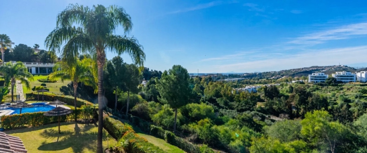 Resale - apartment - Benahavís - Benahavís Centro