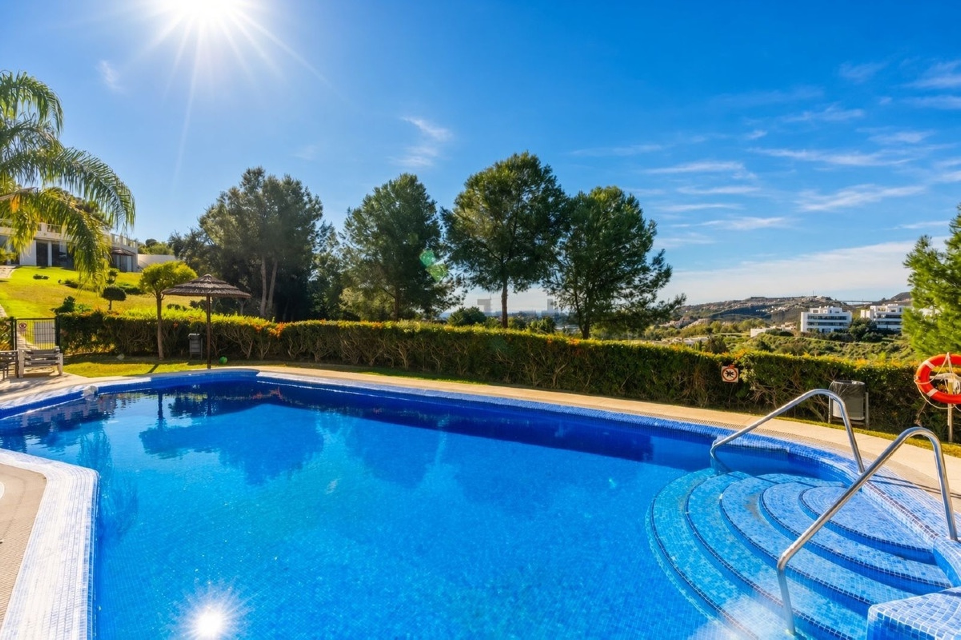 Resale - apartment - Benahavís - Benahavís Centro