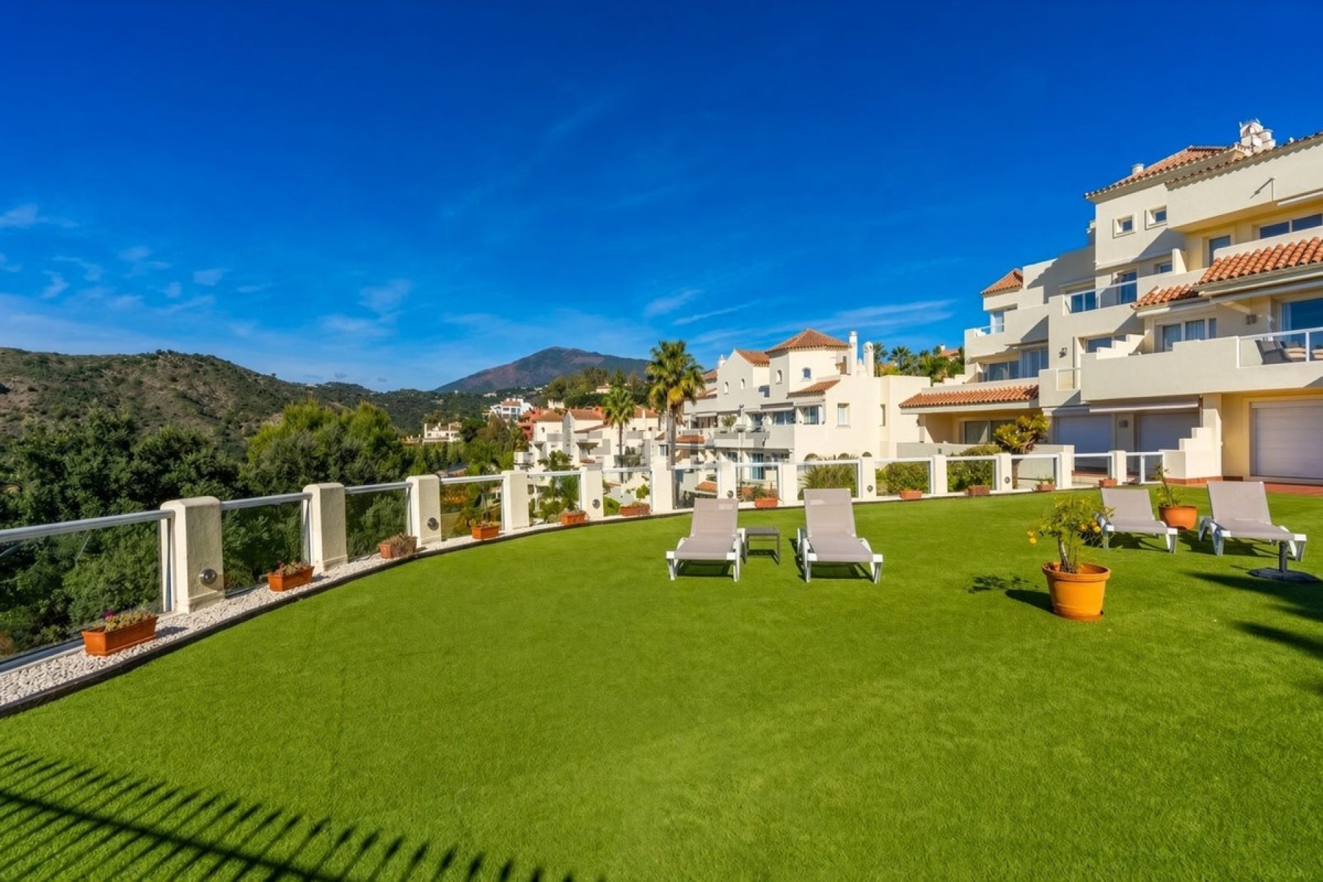 Resale - apartment - Benahavís - Benahavís Centro