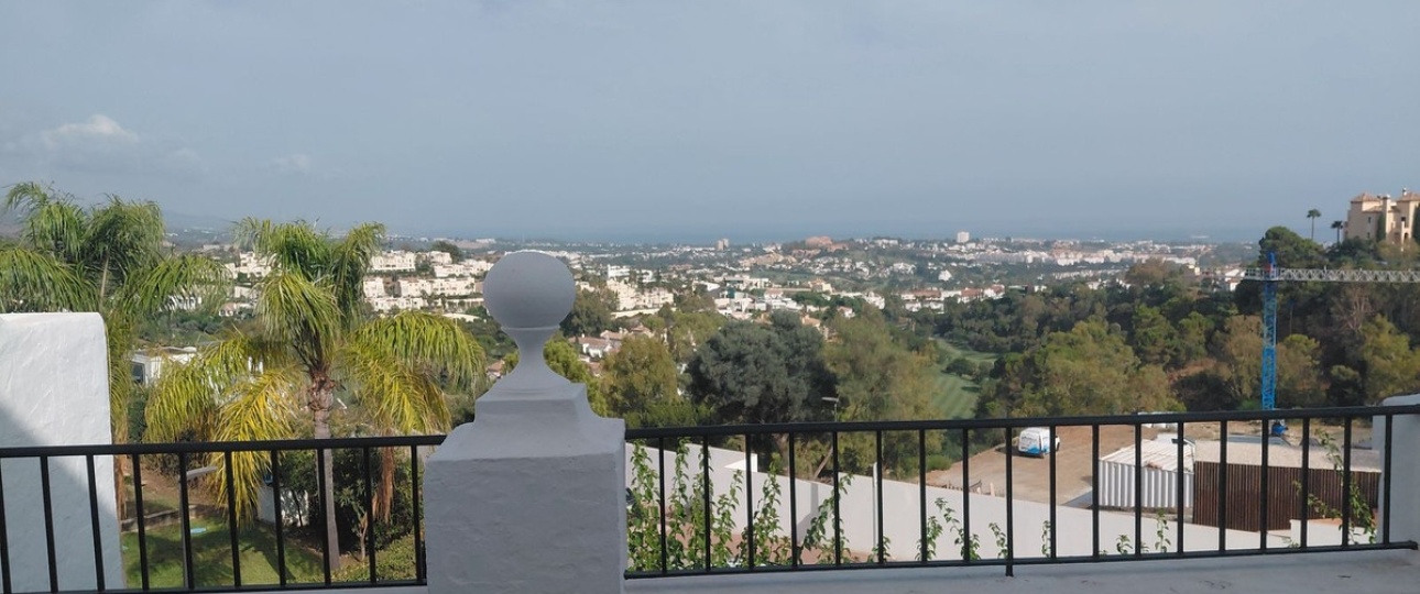 Resale - apartment - Benahavís - Benahavís Centro