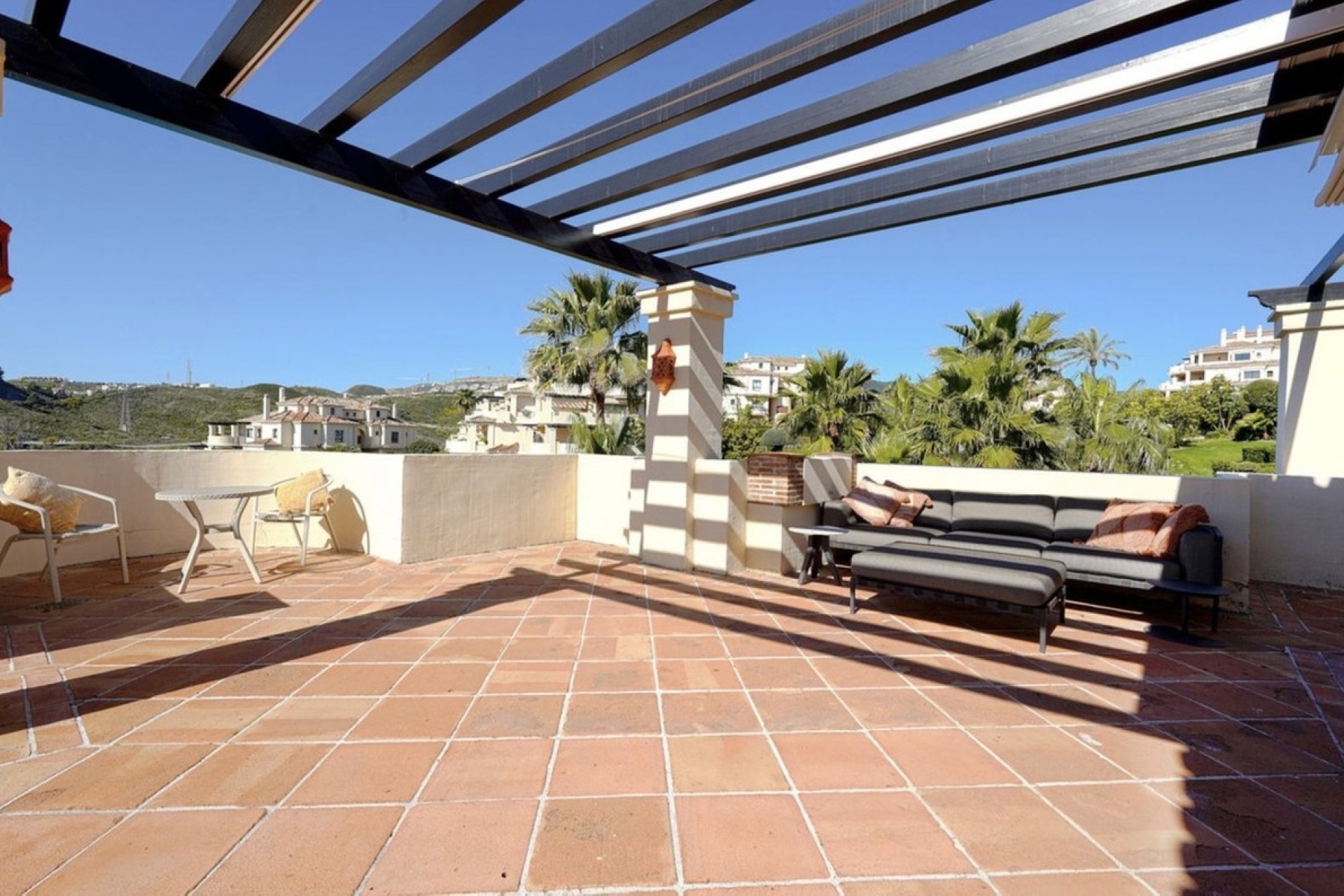 Resale - apartment - Benahavís - Benahavís Centro