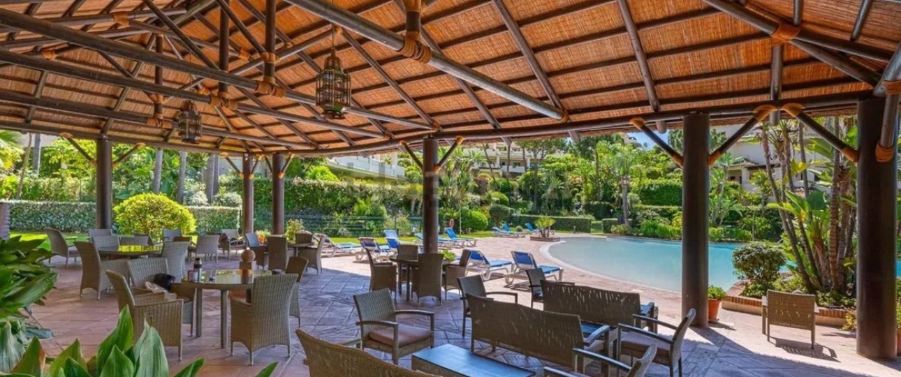 Resale - apartment - Benahavís - Benahavís Centro
