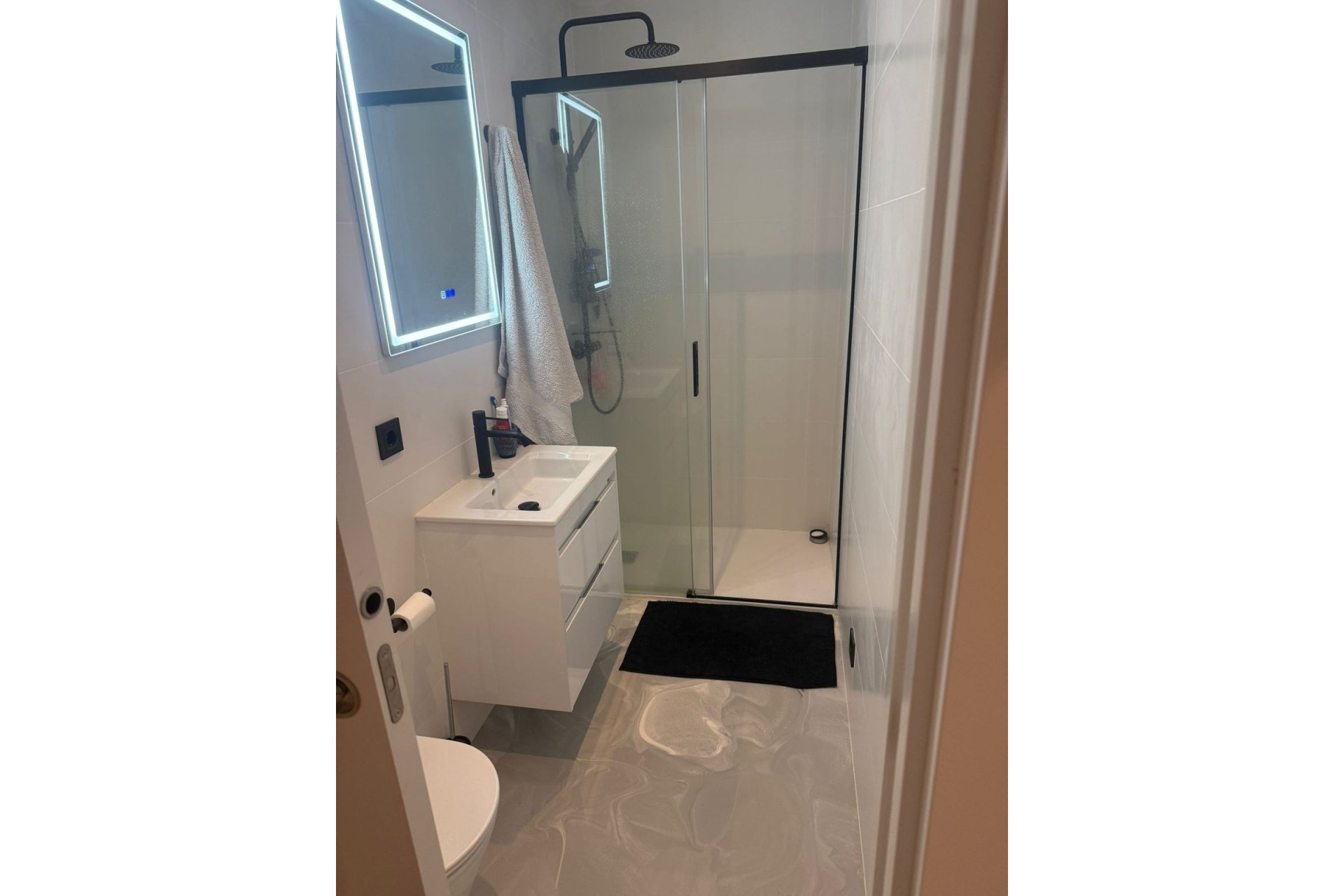 Resale - apartment - Benahavís - Benahavís Centro