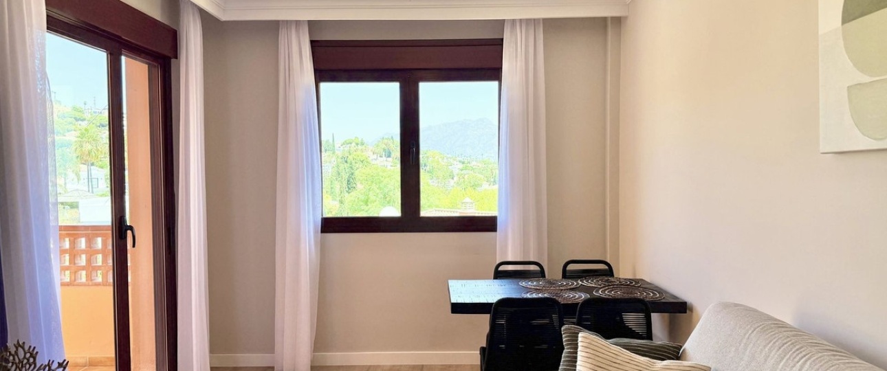Resale - apartment - Benahavís - Benahavís Centro
