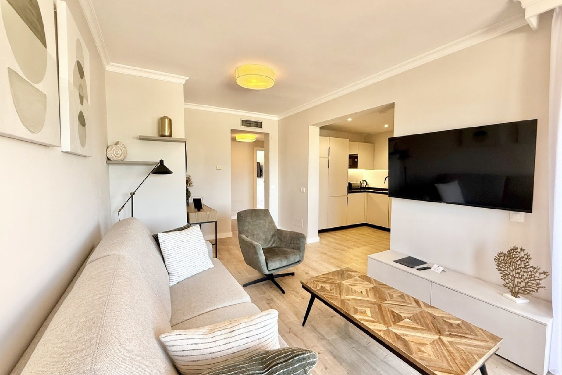 Resale - apartment - Benahavís - Benahavís Centro