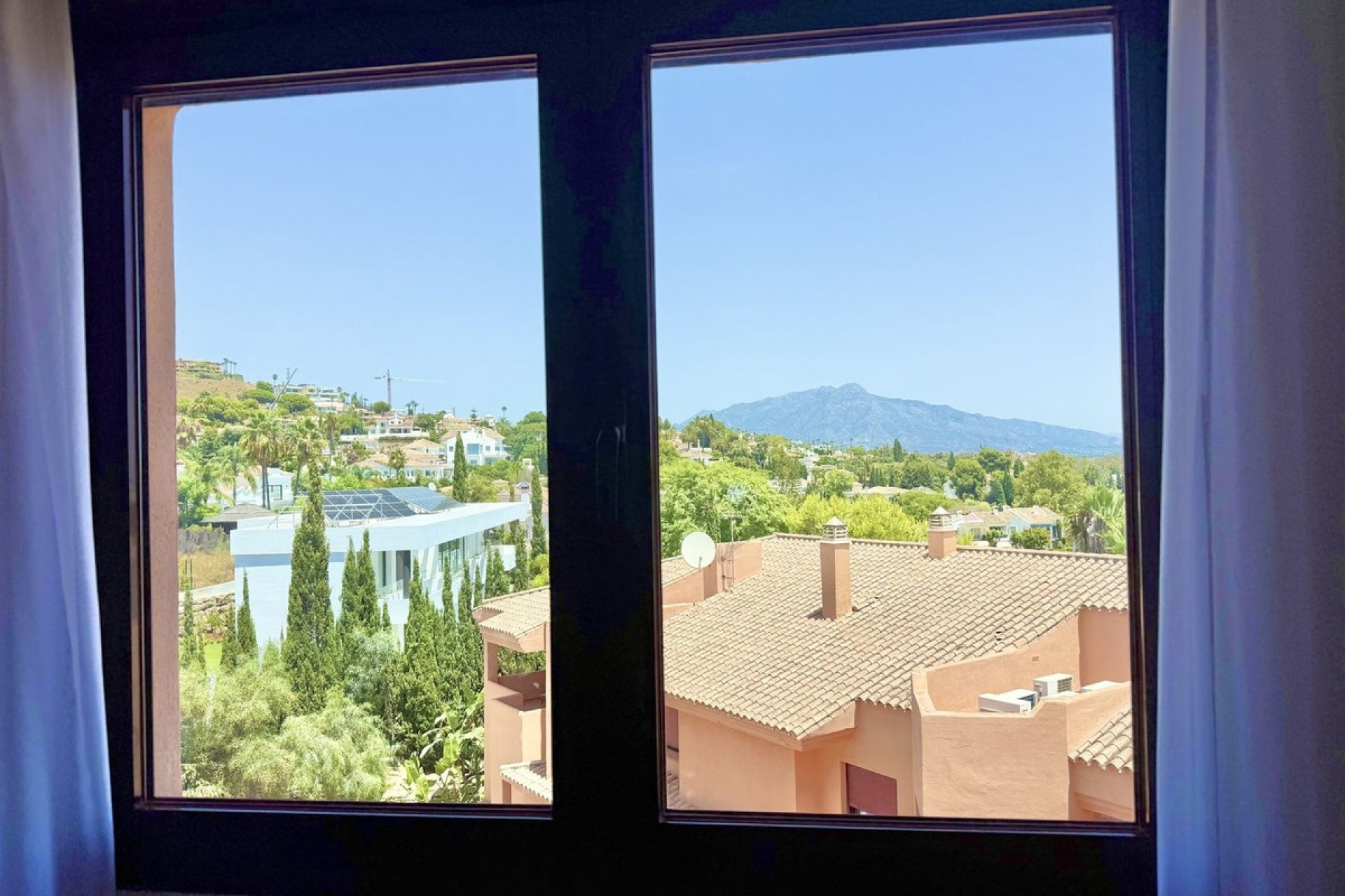 Resale - apartment - Benahavís - Benahavís Centro