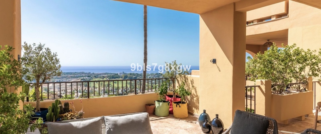 Resale - apartment - Benahavís - Benahavís Centro