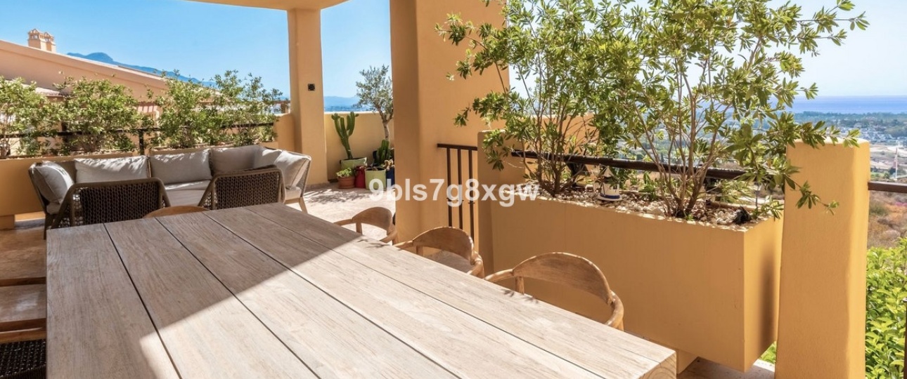 Resale - apartment - Benahavís - Benahavís Centro